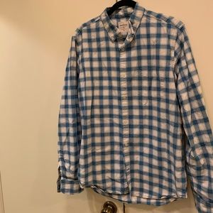 Men’s Gap “The Modern Oxford” button down shirt